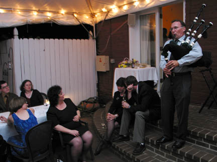 What every wedding needs: bagpipes!